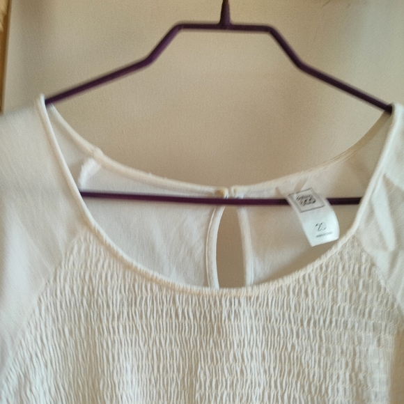 Plus White Batwing Blouse - Picture 2 of 13